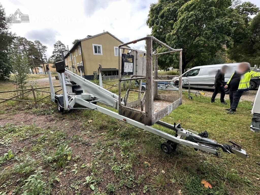 Dino 180 T - Plataforma de elevaçao rebocável: foto 3 Dino 180 T - Plataforma de elevaçao rebocável: foto 3