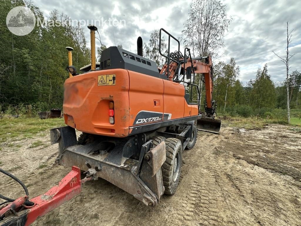 Doosan DX 170 W - Escavadeira de rodas: foto 5 Doosan DX 170 W - Escavadeira de rodas: foto 5