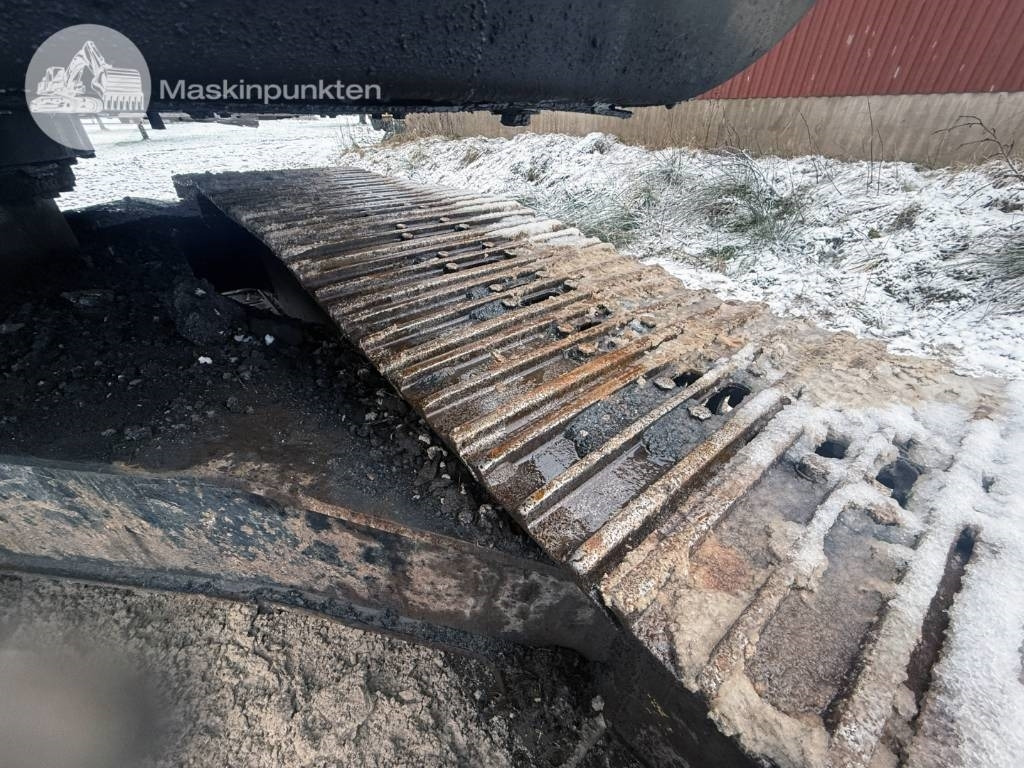 Escavadora de rastos Hitachi ZX 250 LC-3: foto 35