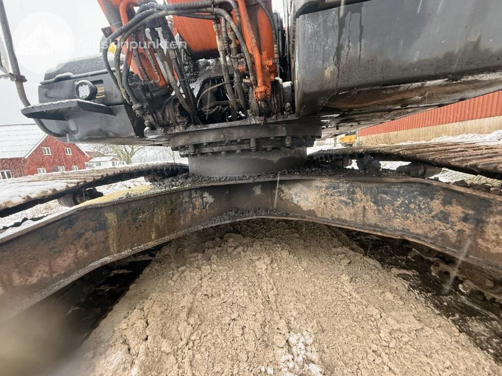 Escavadora de rastos Hitachi ZX 250 LC-3: foto 39