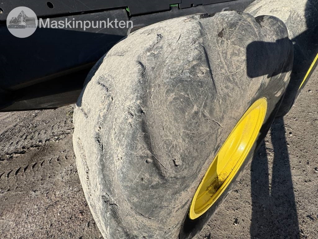 Harvester John Deere 1270 E: foto 24