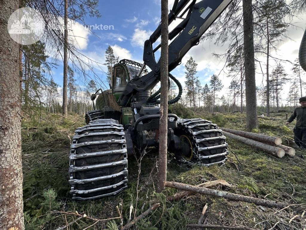 John Deere 1470 G - Harvester: foto 4 John Deere 1470 G - Harvester: foto 4