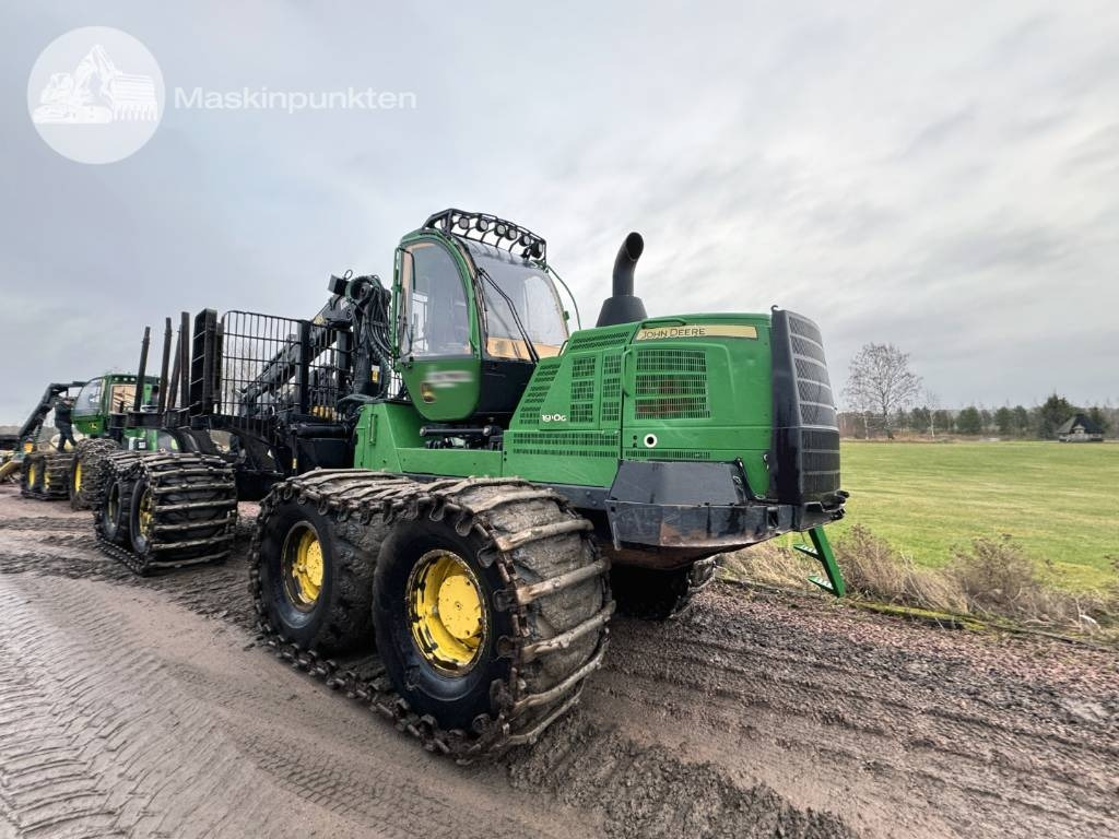 John Deere 1910 G - Forwarder: foto 1 John Deere 1910 G - Forwarder: foto 1