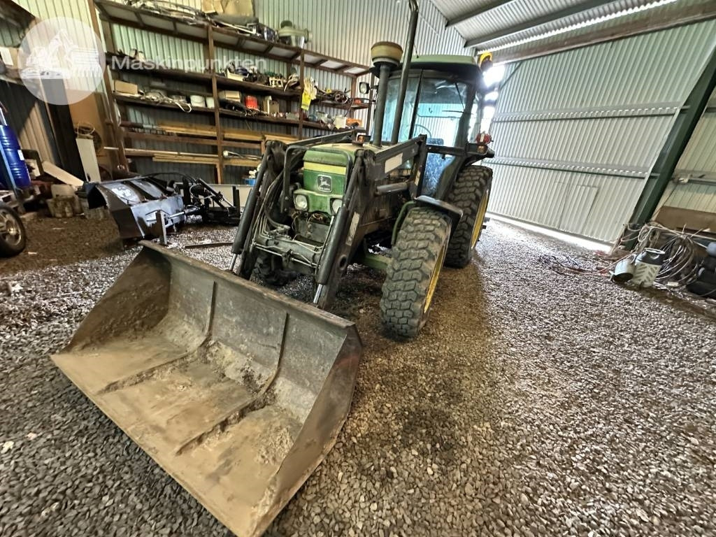 John Deere 2650 - Trator: foto 2 John Deere 2650 - Trator: foto 2