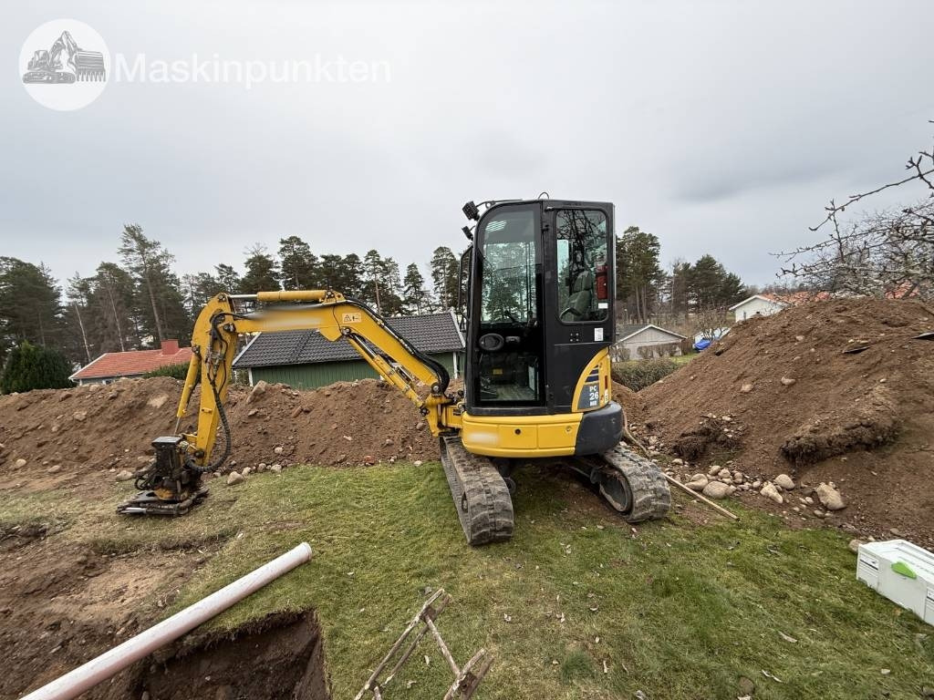 Komatsu PC 26 MR-3 - Mini escavadeira: foto 1 Komatsu PC 26 MR-3 - Mini escavadeira: foto 1