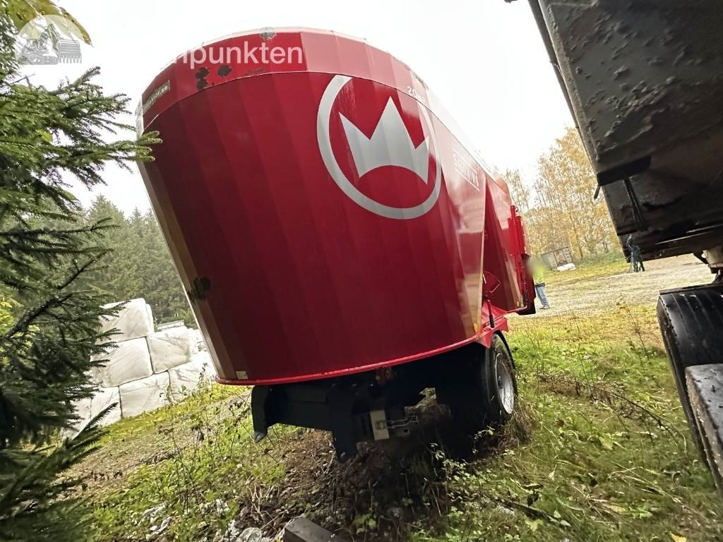 Kverneland Siloking TrailedLine Duo 2218-20 - Misturadora Alimentadora: foto 4 Kverneland Siloking TrailedLine Duo 2218-20 - Misturadora Alimentadora: foto 4