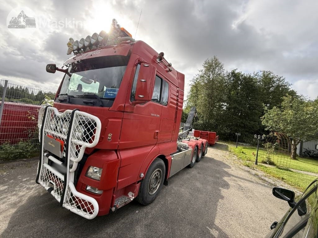 MAN TGX 35.500 EKIPAGE - Camião polibenne: foto 3 MAN TGX 35.500 EKIPAGE - Camião polibenne: foto 3