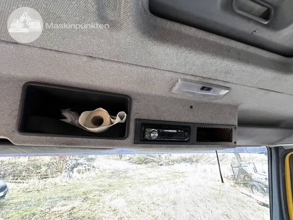 Camião polibenne Mercedes-Benz 1117 L: foto 27