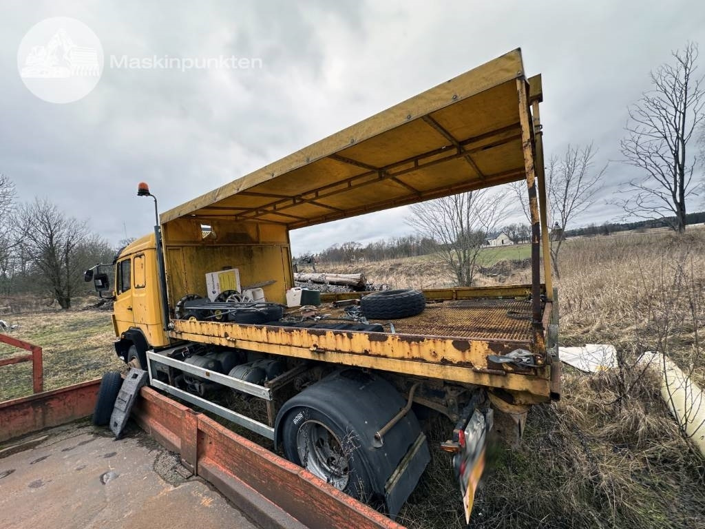 Camião polibenne Mercedes-Benz 1117 L: foto 7