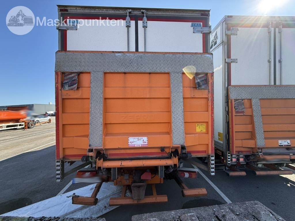 Mercedes-Benz Actros 2551 - Camião frigorífico: foto 5 Mercedes-Benz Actros 2551 - Camião frigorífico: foto 5