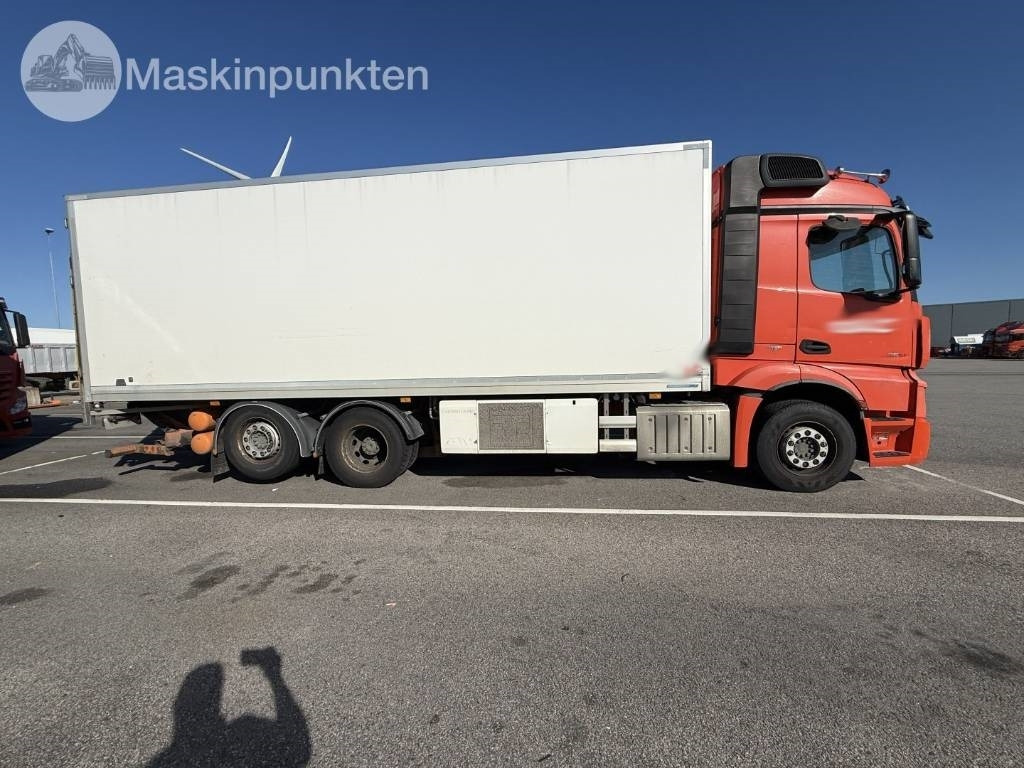 Mercedes-Benz Actros 2551 - Camião frigorífico: foto 4 Mercedes-Benz Actros 2551 - Camião frigorífico: foto 4