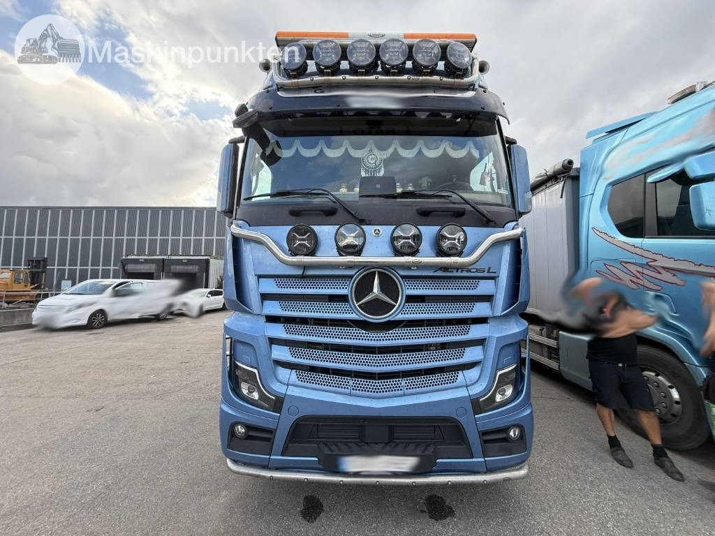 Mercedes-Benz Actros 2853 L - Camião basculante: foto 2 Mercedes-Benz Actros 2853 L - Camião basculante: foto 2