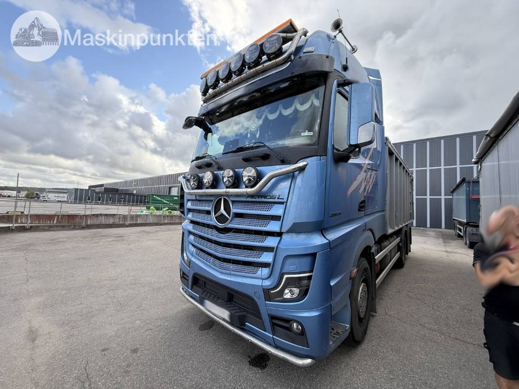 Mercedes-Benz Actros 2853 L - Camião basculante: foto 1 Mercedes-Benz Actros 2853 L - Camião basculante: foto 1