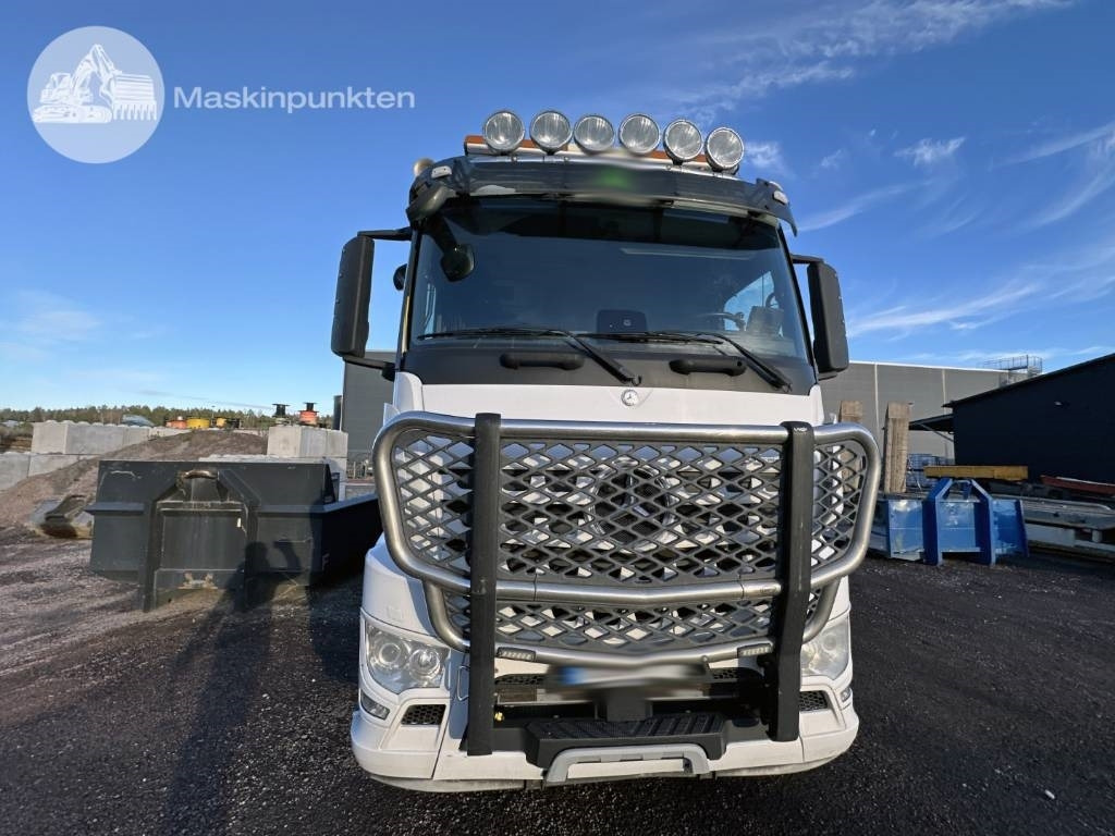Mercedes-Benz Arocs 3251 - Camião polibenne: foto 4 Mercedes-Benz Arocs 3251 - Camião polibenne: foto 4