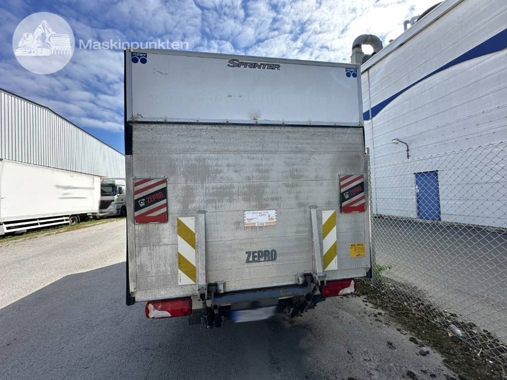 Mercedes-Benz Sprinter 315 CDI  - Carrinha de contentor: foto 5 Mercedes-Benz Sprinter 315 CDI  - Carrinha de contentor: foto 5