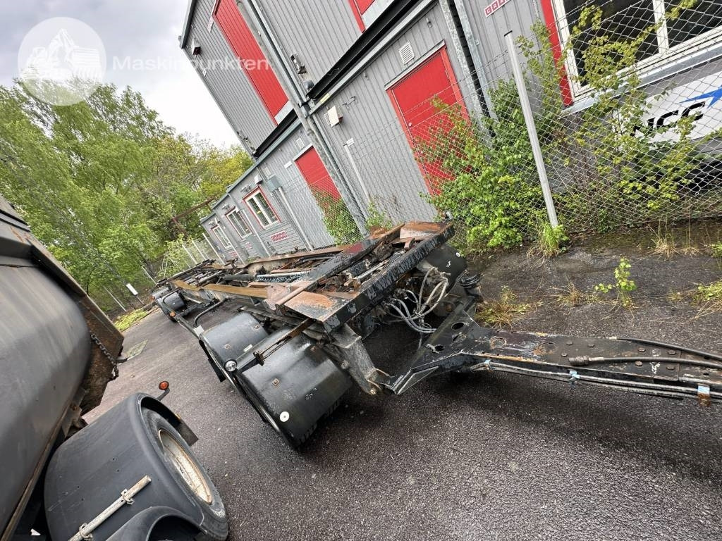 Mjölbysläpet VFP4-12,5-3 - Reboque ampliroll/ Multibenne: foto 2 Mjölbysläpet VFP4-12,5-3 - Reboque ampliroll/ Multibenne: foto 2