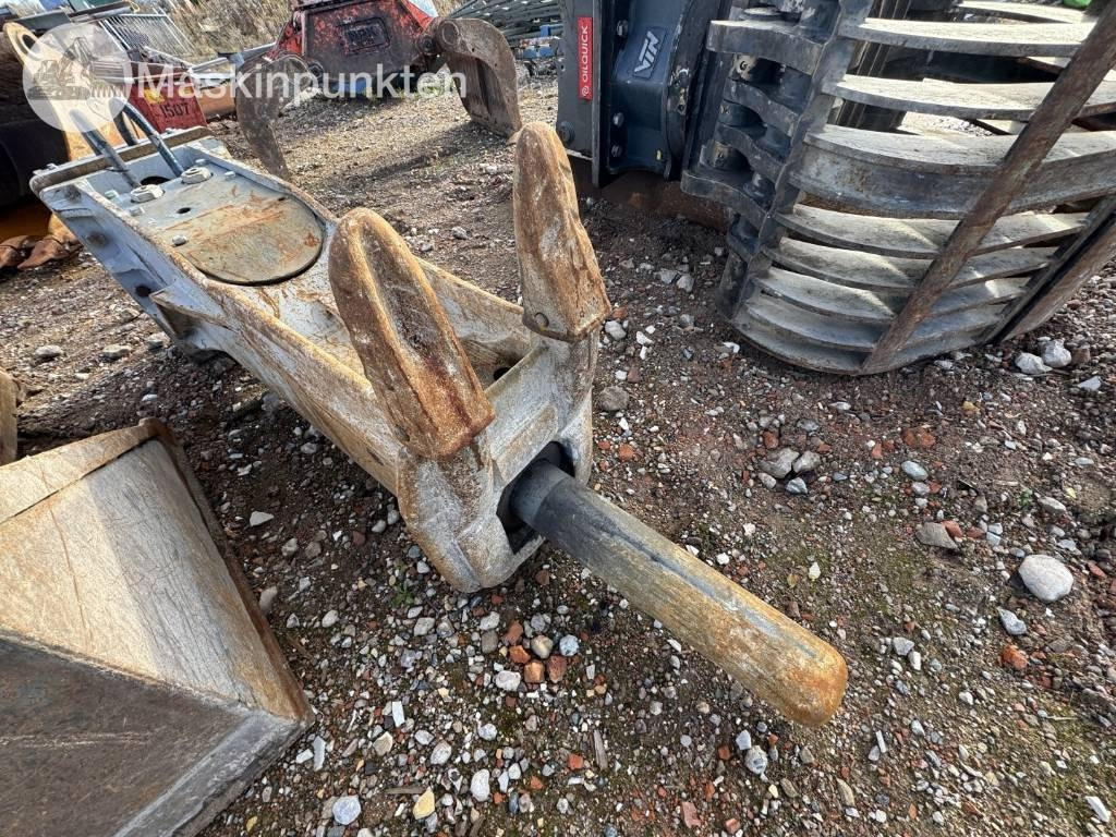 NPK DC-25 - Martelo hidráulico por Máquina de construção: foto 1 NPK DC-25 - Martelo hidráulico por Máquina de construção: foto 1