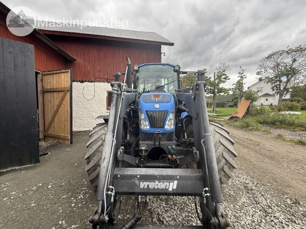 New Holland T 5.95 - Trator: foto 2 New Holland T 5.95 - Trator: foto 2