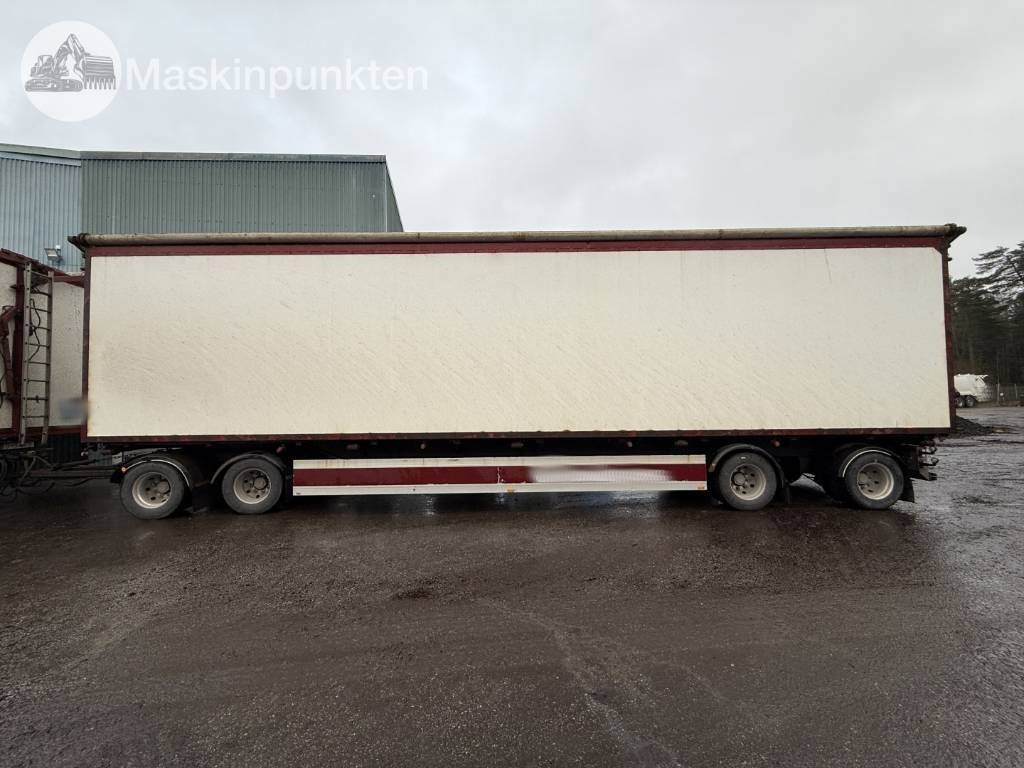 Reboque transporte de madeira Parator ST 18-20: foto 8