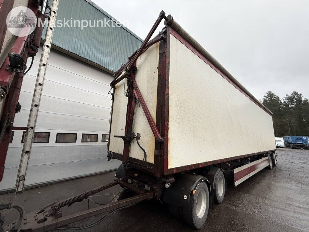 Reboque transporte de madeira Parator ST 18-20: foto 9