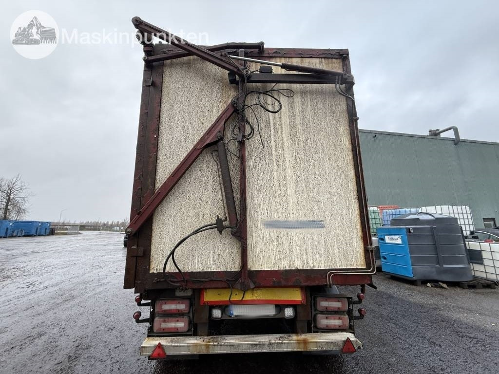 Reboque transporte de madeira Parator ST 18-20: foto 6