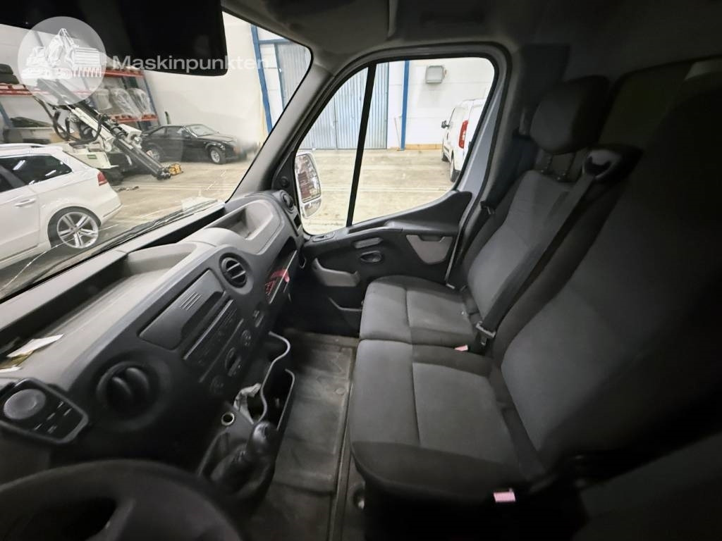 Leasing de Renault Master 150 DCI  Renault Master 150 DCI: foto 13