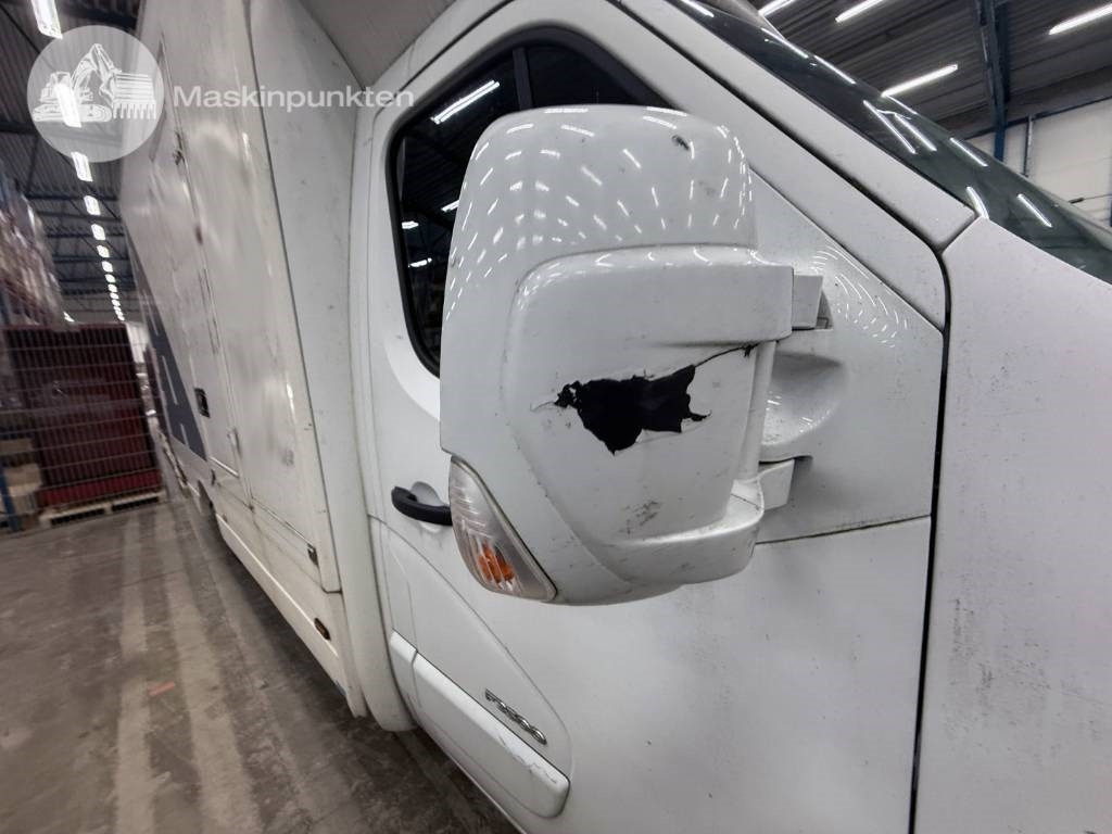 Leasing de Renault Master 150 DCI  Renault Master 150 DCI: foto 42