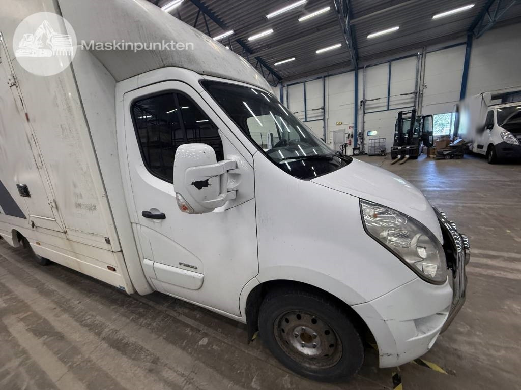 Leasing de Renault Master 150 DCI  Renault Master 150 DCI: foto 28