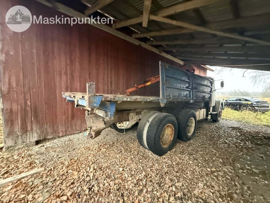 Scania LS 76 kranbil - Camião grua: foto 4 Scania LS 76 kranbil - Camião grua: foto 4