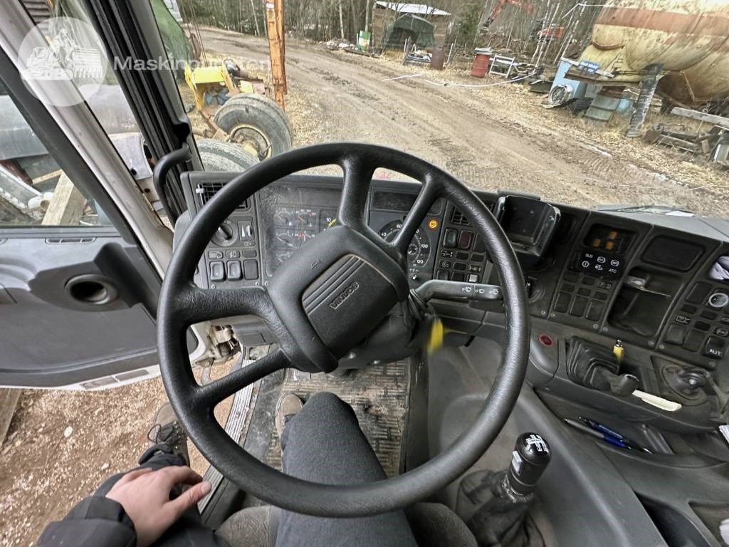 Camião furgão Scania P 94-310: foto 21