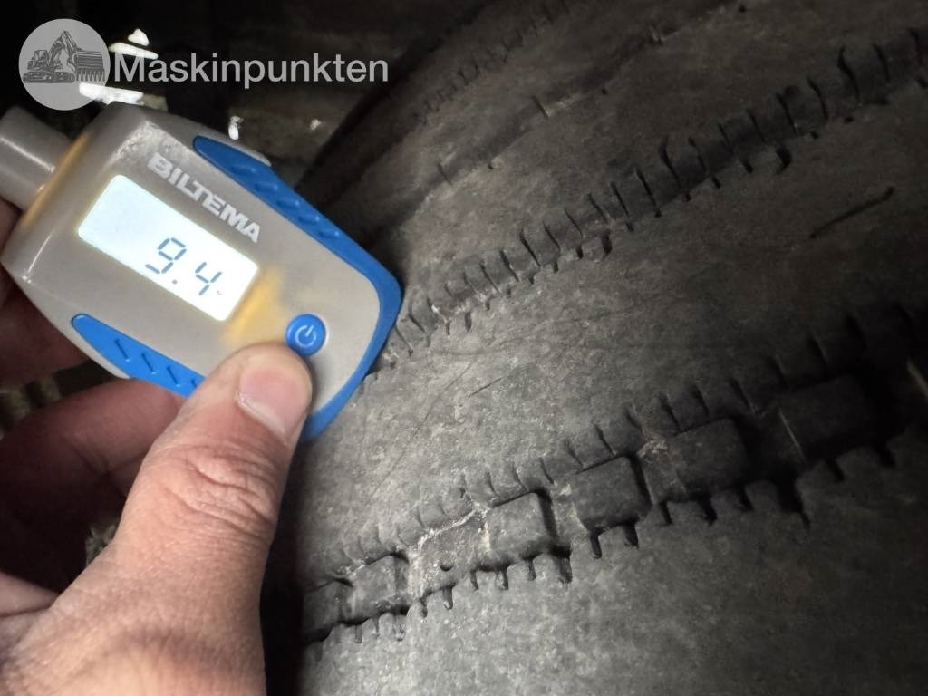 Scania R 124 - Camião furgão: foto 5 Scania R 124 - Camião furgão: foto 5