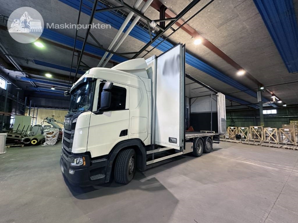 Scania R 450 - Camião furgão: foto 2 Scania R 450 - Camião furgão: foto 2