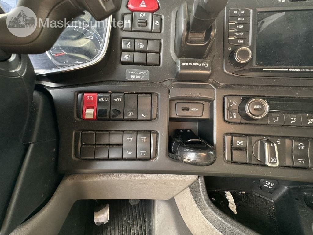 Camião frigorífico Scania R 450: foto 24