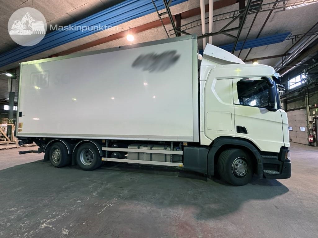 Scania R 450 - Camião furgão: foto 4 Scania R 450 - Camião furgão: foto 4