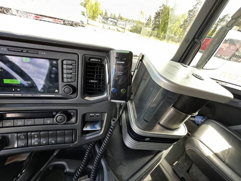 Camião furgão Scania R 520: foto 28