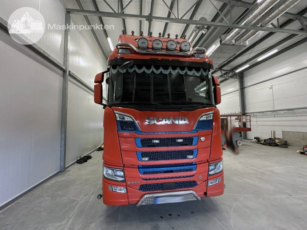 Scania R 520 - Camião frigorífico: foto 3 Scania R 520 - Camião frigorífico: foto 3