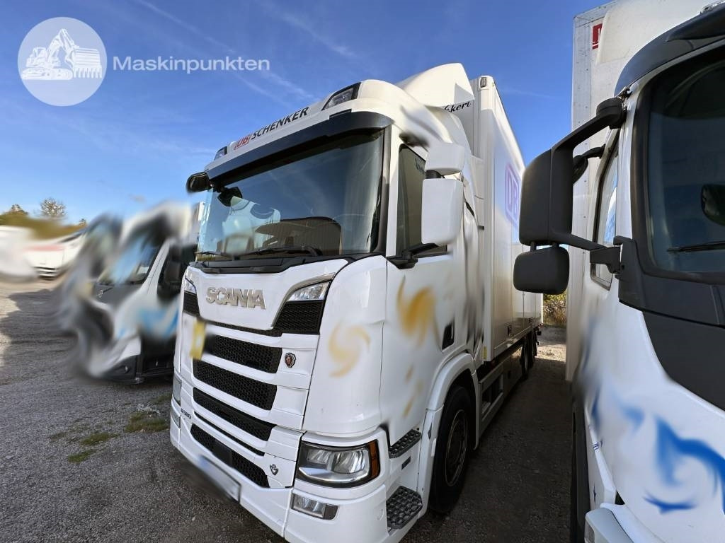 Scania R 580 - Camião furgão: foto 4 Scania R 580 - Camião furgão: foto 4