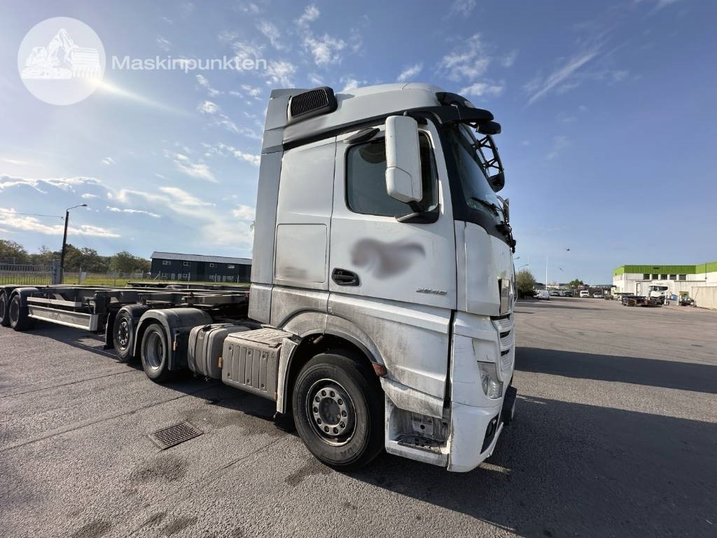 Mercedes-Benz Actros 2545 - Tractor: foto 1 Mercedes-Benz Actros 2545 - Tractor: foto 1