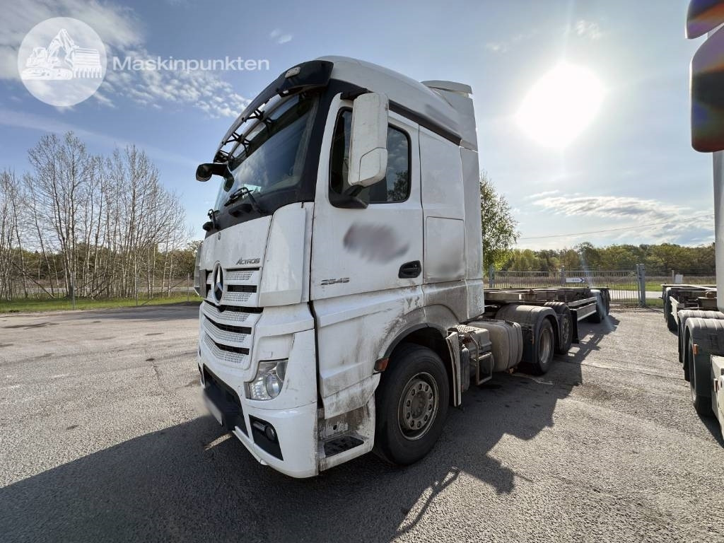 Mercedes-Benz Actros 2545 - Tractor: foto 2 Mercedes-Benz Actros 2545 - Tractor: foto 2