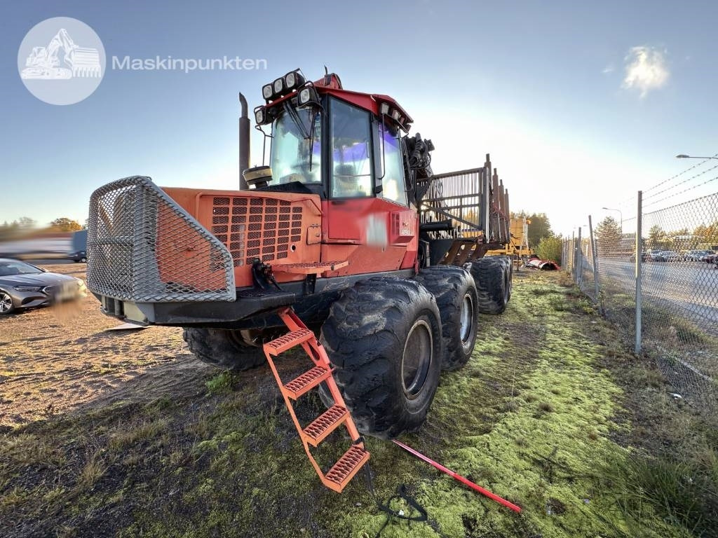 Valmet 890.3 - Forwarder: foto 1 Valmet 890.3 - Forwarder: foto 1