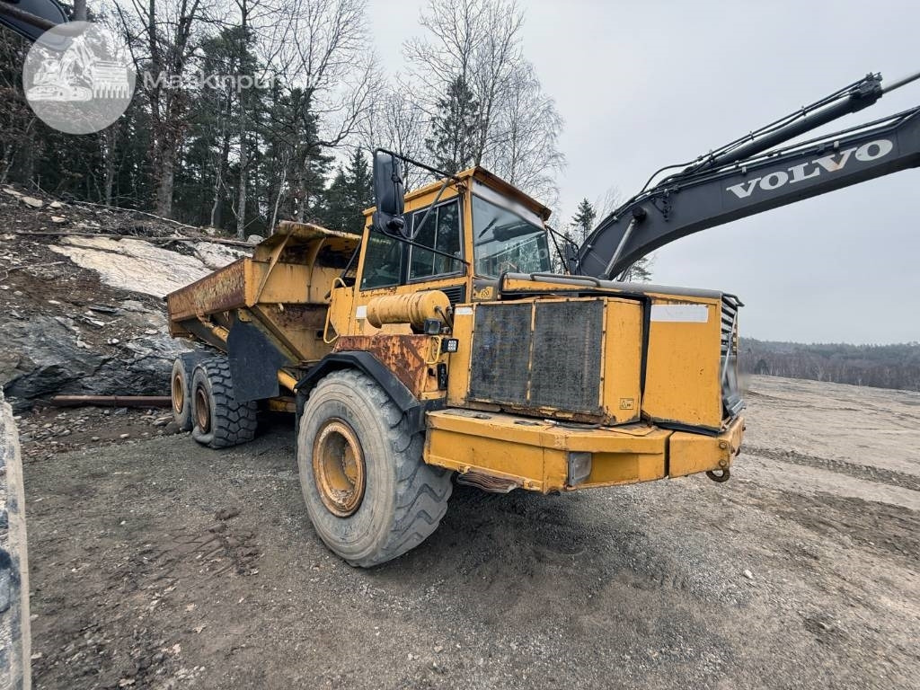 Volvo A 25 C - Caminhão articulado: foto 3 Volvo A 25 C - Caminhão articulado: foto 3