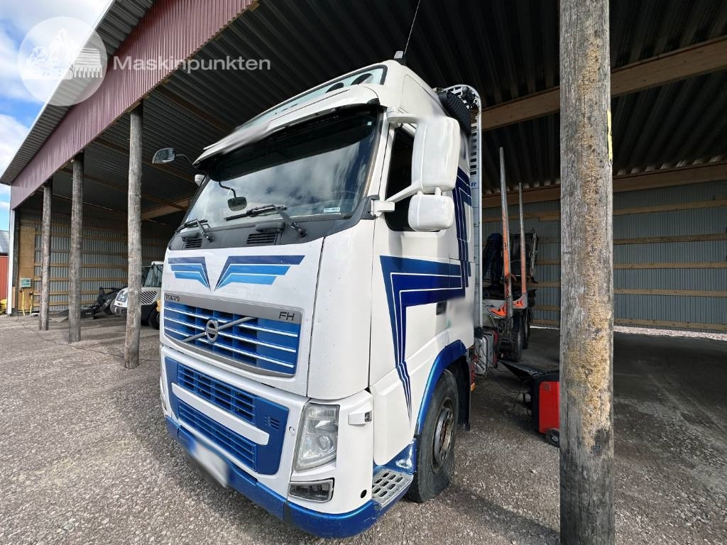 Volvo FH 12 540 - Camião de transporte de madeira: foto 1 Volvo FH 12 540 - Camião de transporte de madeira: foto 1