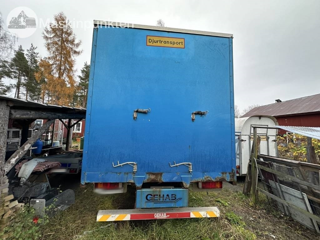 Volvo FH 12 - Camião transporte de gado: foto 5 Volvo FH 12 - Camião transporte de gado: foto 5