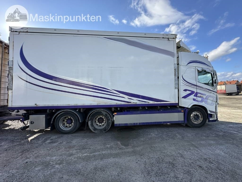 Volvo FH 16 750 - Camião furgão: foto 5 Volvo FH 16 750 - Camião furgão: foto 5