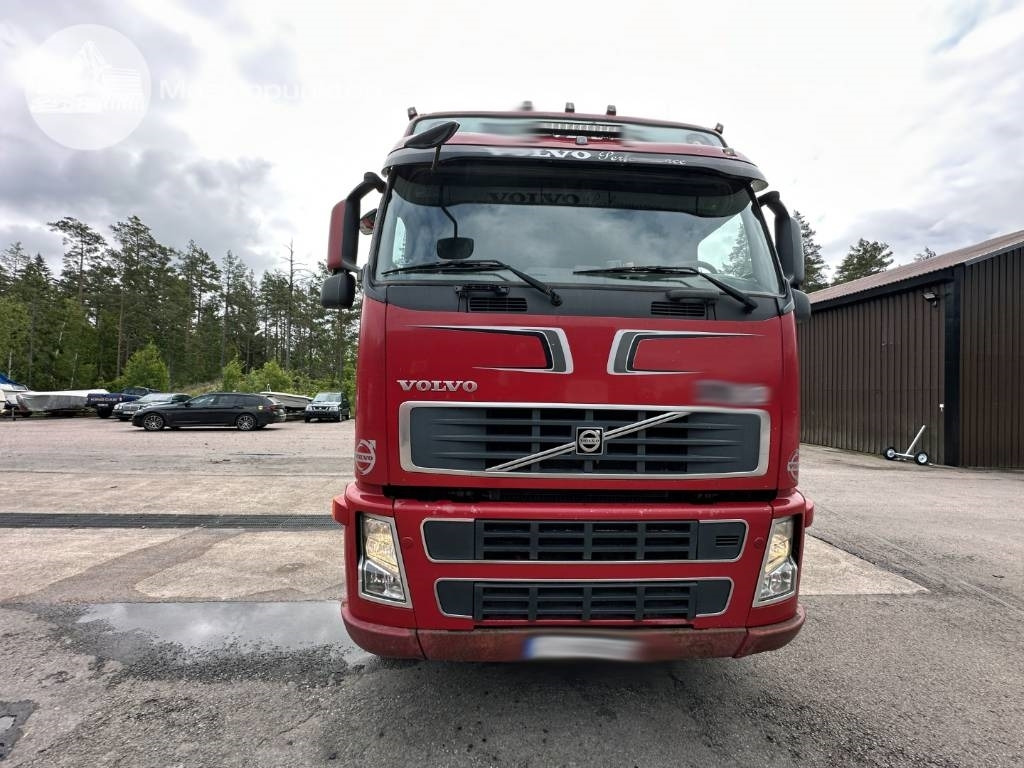 Volvo FH 480 - Camião de transporte de madeira: foto 3 Volvo FH 480 - Camião de transporte de madeira: foto 3