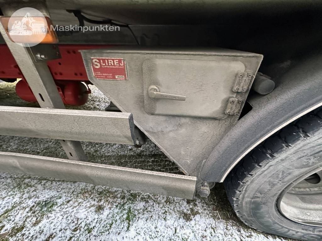 Camião frigorífico Volvo FL 240: foto 38