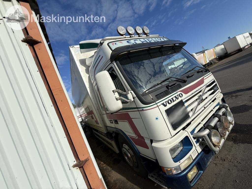 Volvo FM 12 - Camião furgão: foto 3 Volvo FM 12 - Camião furgão: foto 3