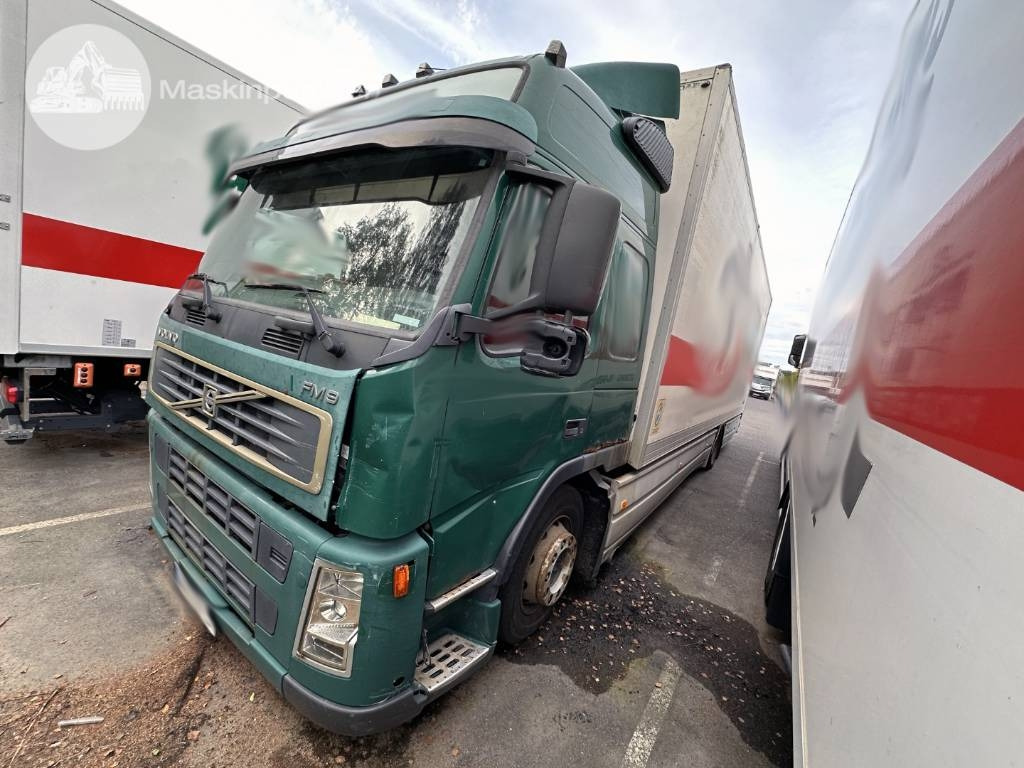 Volvo FM 9 300 - Camião furgão: foto 1 Volvo FM 9 300 - Camião furgão: foto 1