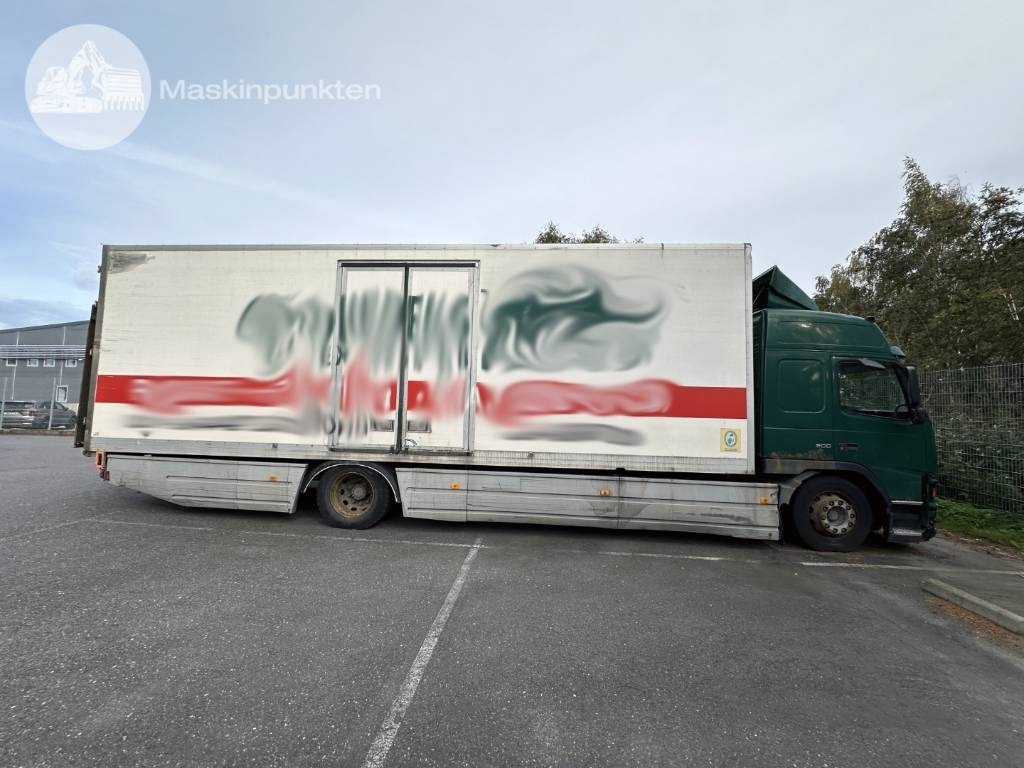 Volvo FM 9 300 - Camião furgão: foto 3 Volvo FM 9 300 - Camião furgão: foto 3