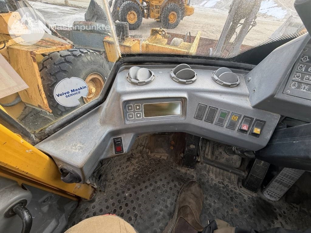 Leasing de Volvo L 120 C  Volvo L 120 C: foto 15